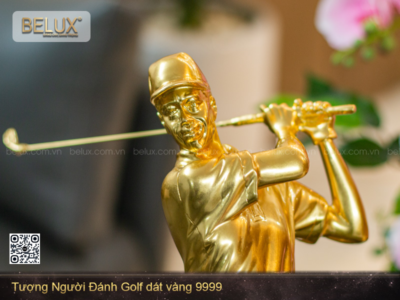 Tượng Người Đánh Golf Dát Vàng 9999