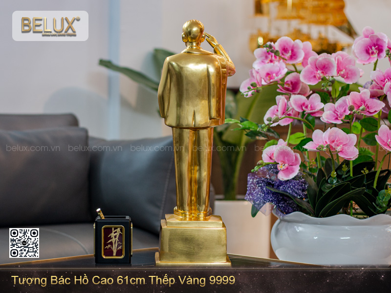 Tượng Bác Hồ cao 61cm thếp vàng 9999