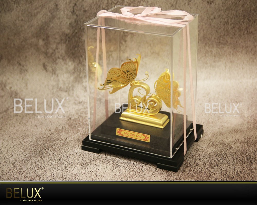 Tượng đôi uyên ương dát vàng 24K – Biểu tượng của hạnh phúc và sự thăng hoa trong tình yêu